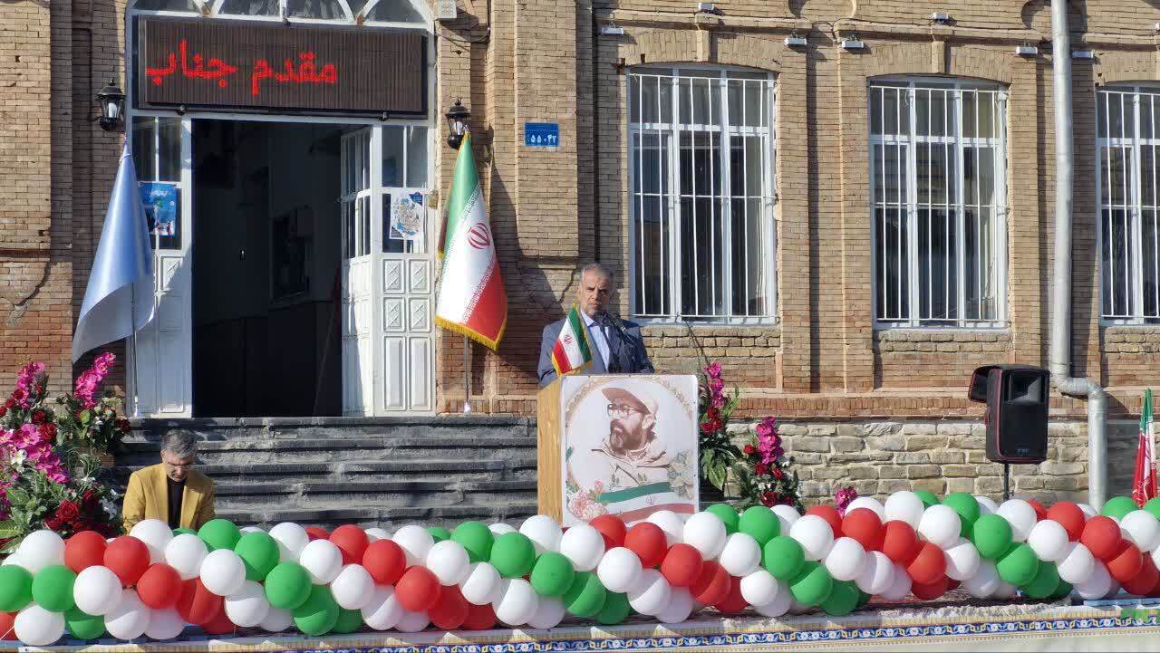 ساخت ۶۵۰۰ کلاس درس تا پایان برنامه هفتم توسعه درآذربایجان غربی ساخت ۶۵۰۰ کلاس درس تا پایان برنامه هفتم توسعه درآذربایجان غربی