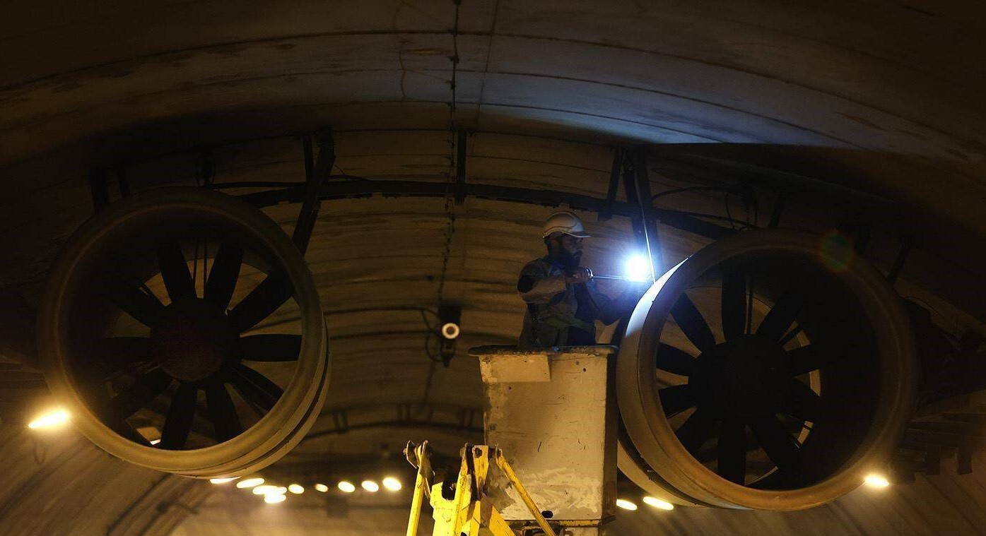 هر دو مسیر تونل امیر کبیر امشب مسدود است