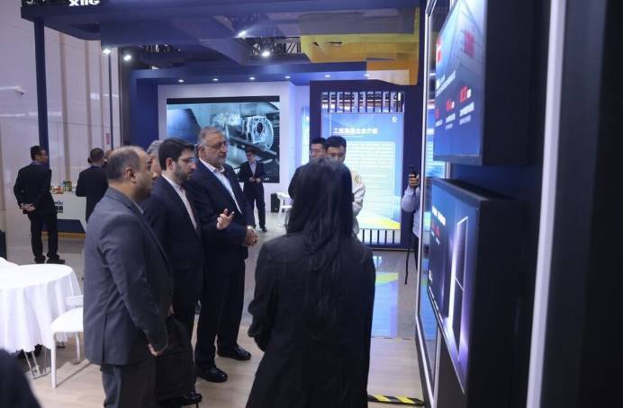 آغاز بکار نشست جهانی شهرداران با حضور شهردار تهران در چین آغاز بکار نشست جهانی شهرداران با حضور شهردار تهران در چین