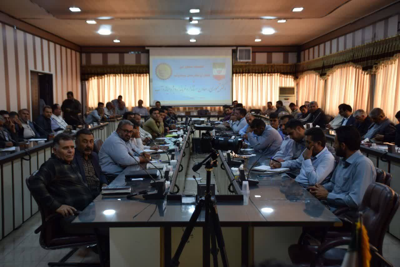 نقش آفرینی دهیاران برای زدودن چهره محرومیت در روستاها نقش آفرینی دهیاران برای زدودن چهره محرومیت در روستاها