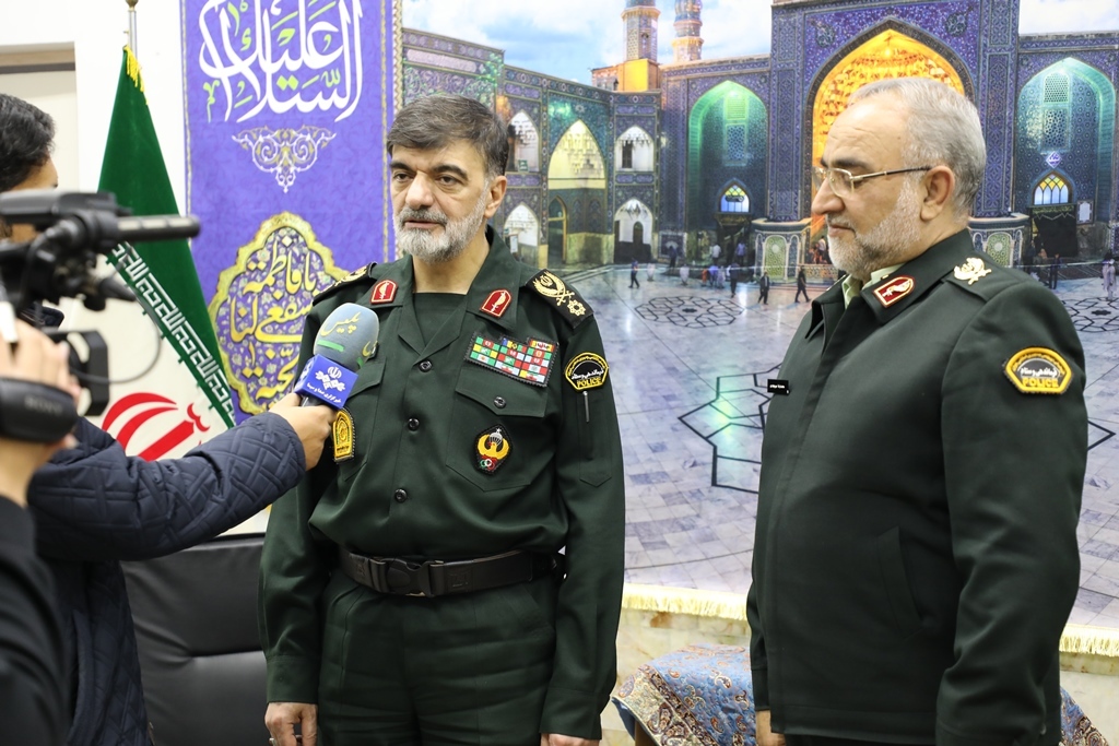 نهضت 100 هزار واحد سازمانی در فراجا ادامه دارد