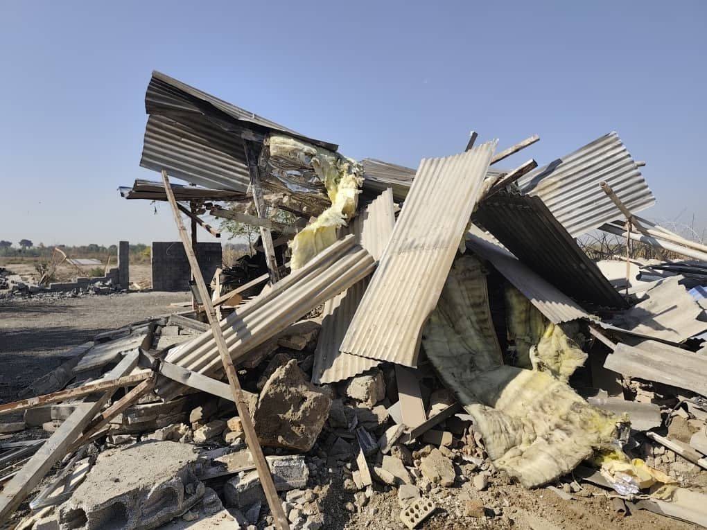 قلع و قمع ۱۷ فقره ساخت و ساز غیرمجاز در بخش آفتاب شهرستان تهران قلع و قمع ۱۷ فقره ساخت و ساز غیرمجاز در بخش آفتاب شهرستان تهران