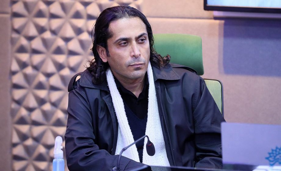 شعر میتواند در تقویت علاقه به کتاب نقش ایفا کند شعر میتواند در تقویت علاقه به کتاب نقش ایفا کند