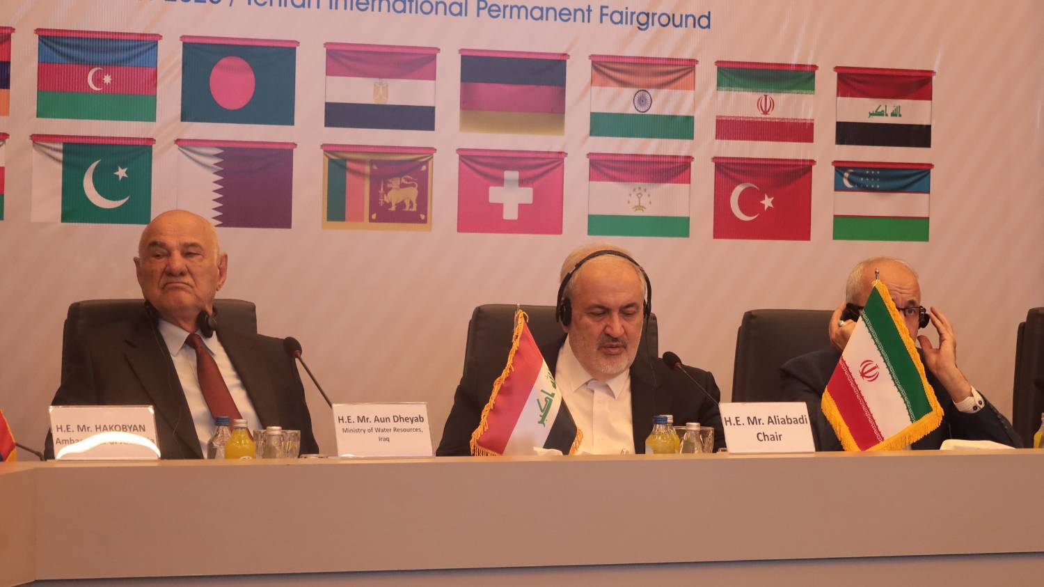 ضرورت تعامل بینالمللی کشورها برای عبور از بحران آب ضرورت تعامل بینالمللی کشورها برای عبور از بحران آب