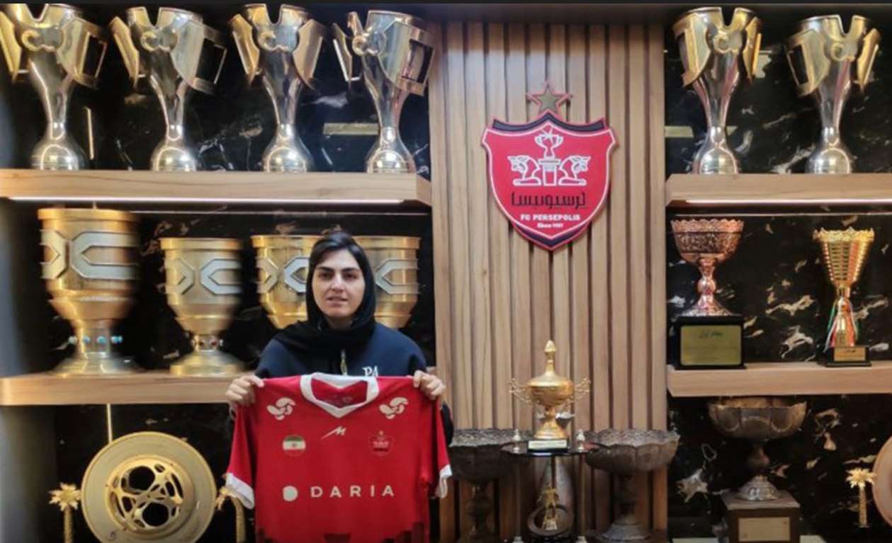باشگاه فوتبال بانوان پرسپولیس ۲ بازیکن جدید جذب کرد باشگاه فوتبال بانوان پرسپولیس ۲ بازیکن جدید جذب کرد