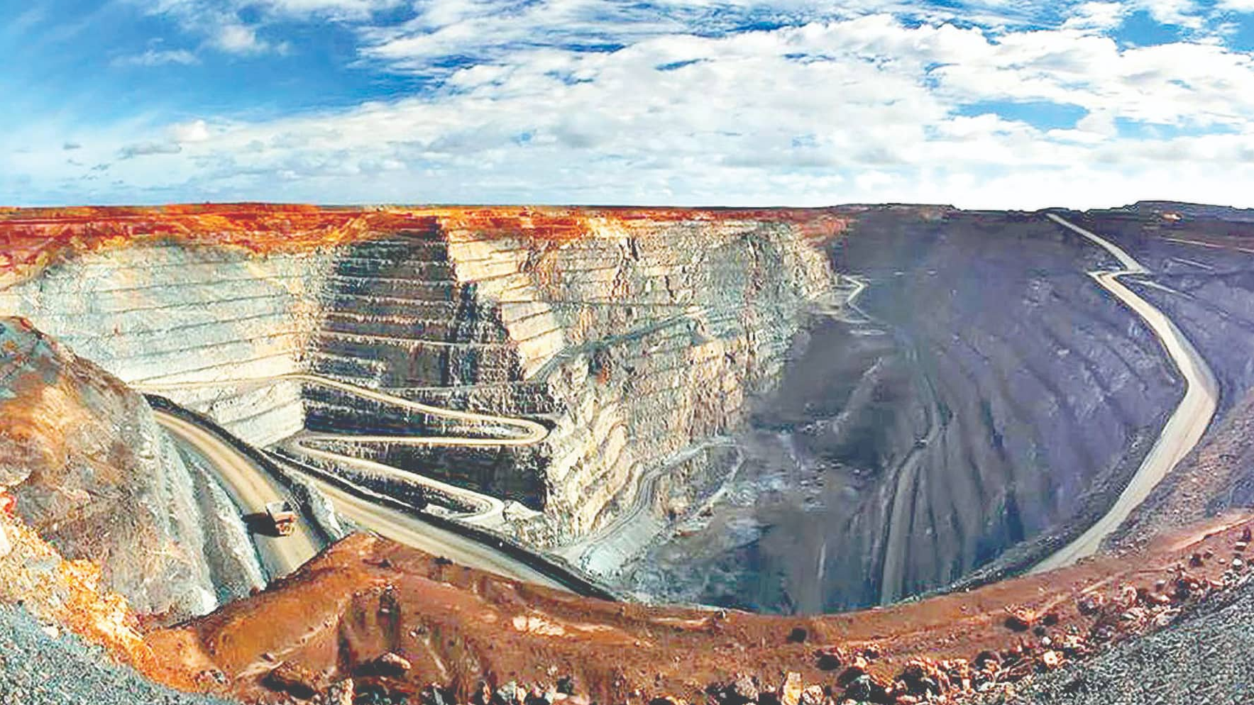 مروری بر سه برنامه رادیویی