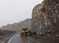 باز بودن محور‌های ایلام هم‌زمان با عملیات ریزش‌برداری