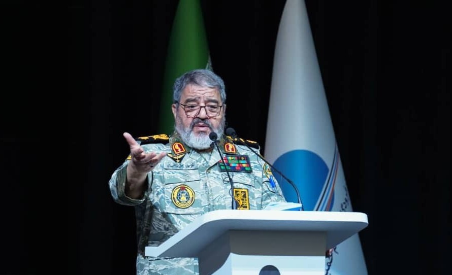 *** سردار جلالی: بسیج موتور قدرت ملی و ضامن امنیت کشور است *** سردار جلالی: بسیج موتور قدرت ملی و ضامن امنیت کشور است