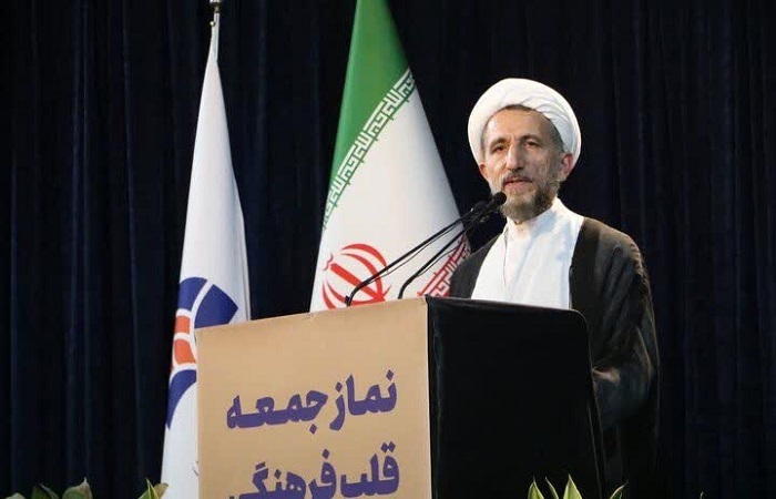 مسئولان نباید در میدان دیپلماسی از حقوق ملت و جبهه مقاومت کوتاه بیایند مسئولان نباید در میدان دیپلماسی از حقوق ملت و جبهه مقاومت کوتاه بیایند