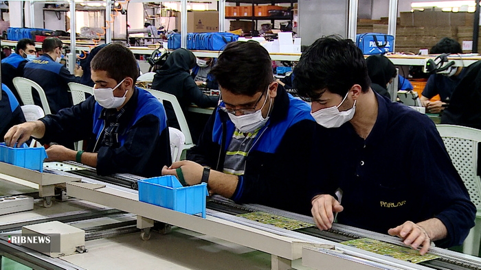 خط تولید برد الکترونیکی شرکت دانش بنیان